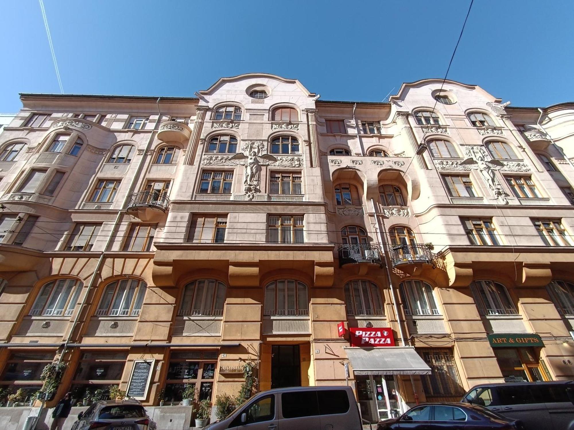 Liechtenstein Apartments Budapeste Exterior foto