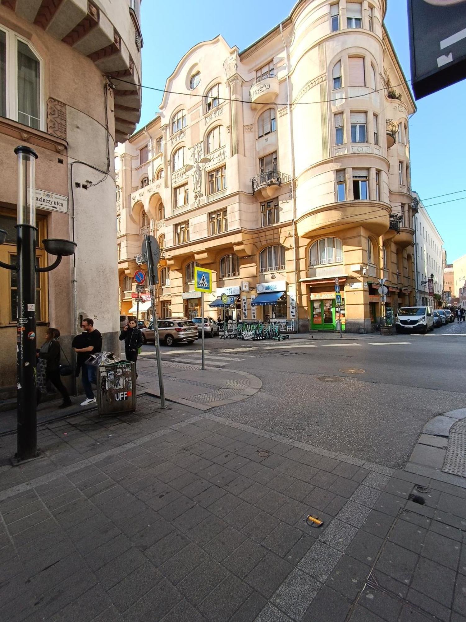 Liechtenstein Apartments Budapeste Exterior foto