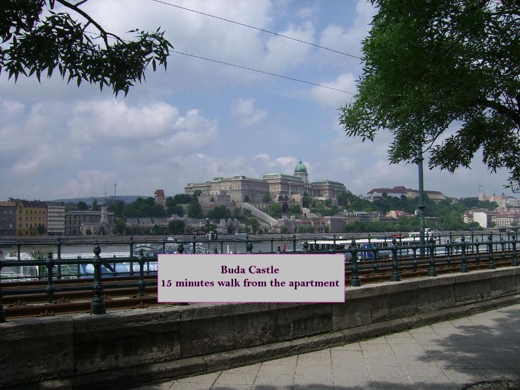 Liechtenstein Apartments Budapeste Exterior foto